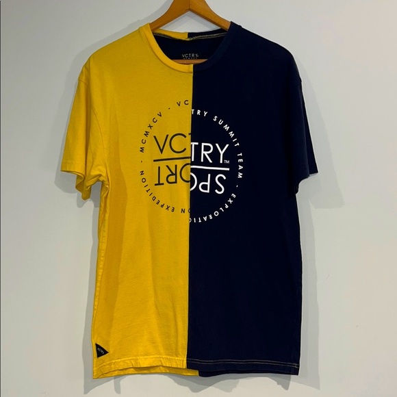 10.DEEP Split Sail Tee VCTRY SPORT Short Sleeve Like New Yellow Navy Cotton - Picture 1 of 5